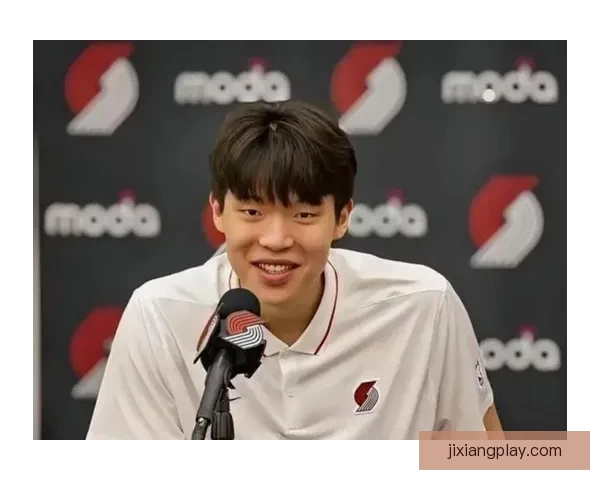 开拓者突然调整培养计划杨瀚森被下放混音队释放重要信号未来布局引关注