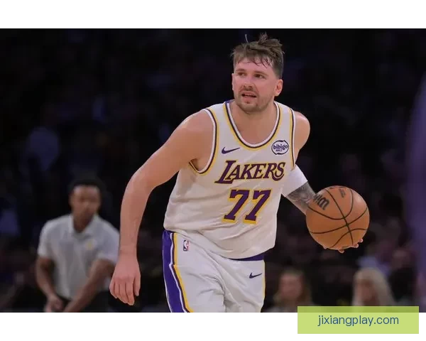 东契奇连续12场30+领跑全联盟 场均39.7分助湖人取得11胜1负佳绩