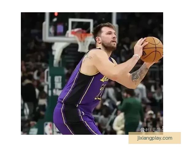 东契奇首节狂砍17分惊艳全场 生涯5000分里程碑轻松解锁